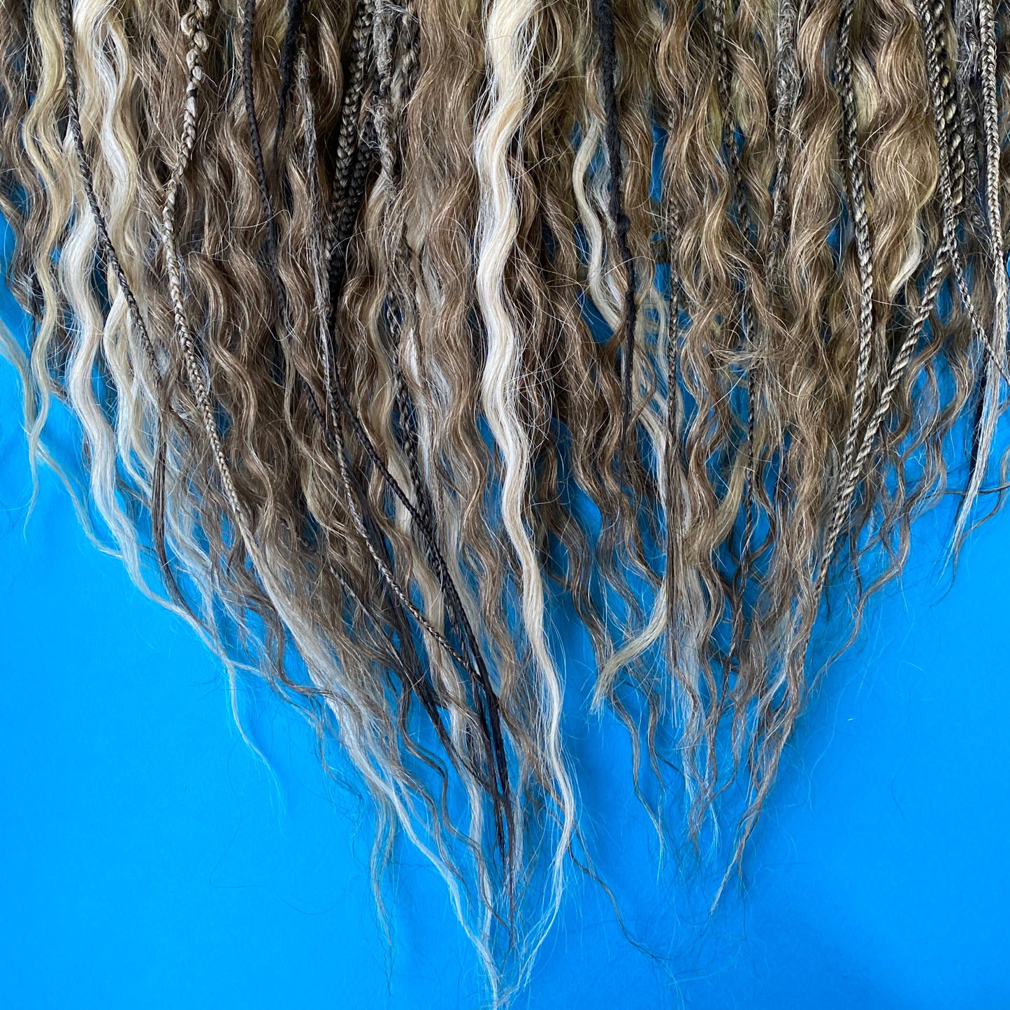 Curly Synthetic Dreadlocks Mix with Braids