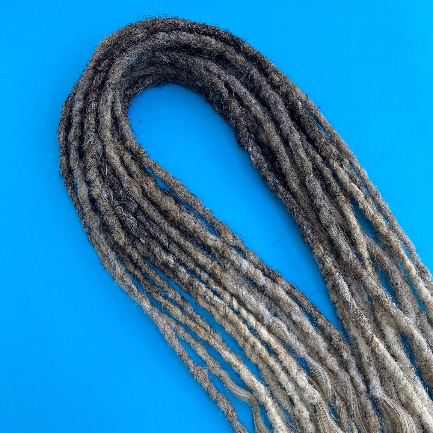 Curly Loose Ends Ombre Synthetic Dreads