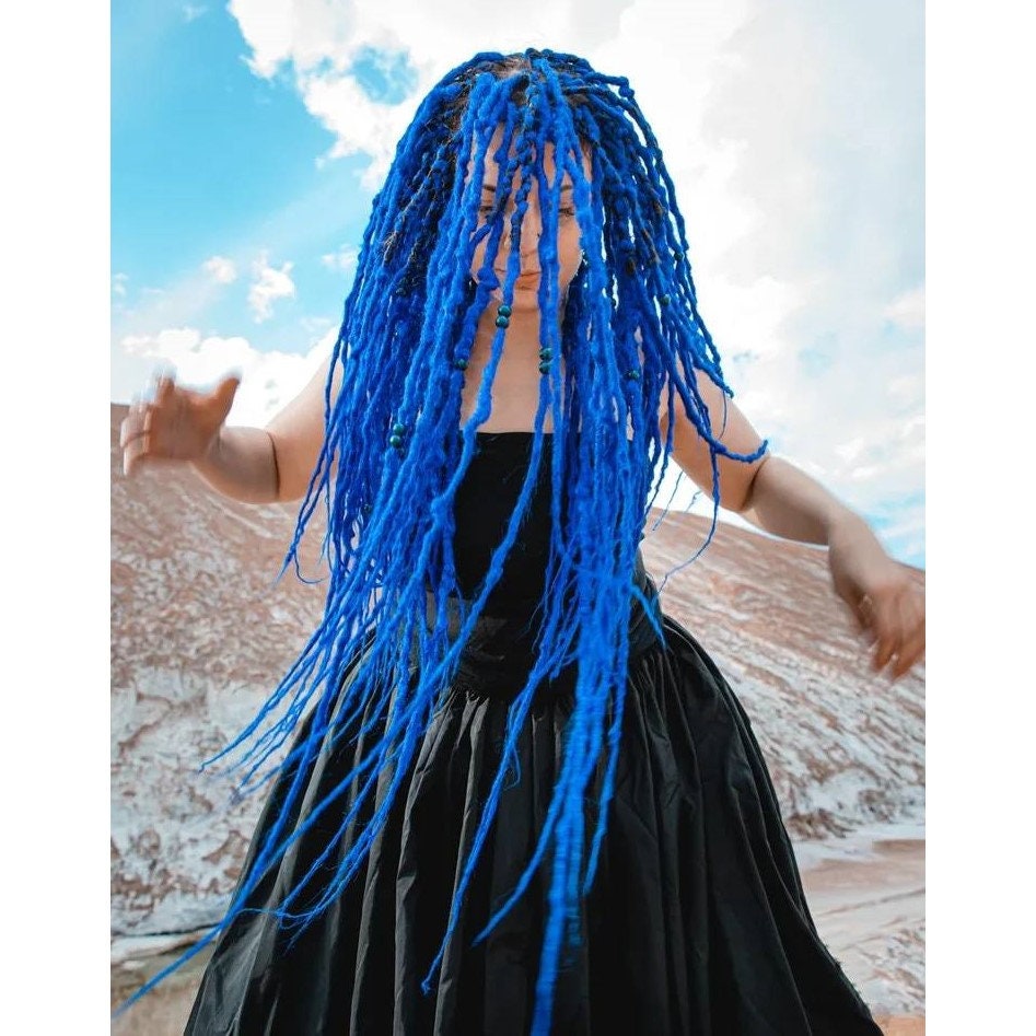 Bright Blue Sythetic dreadlocks