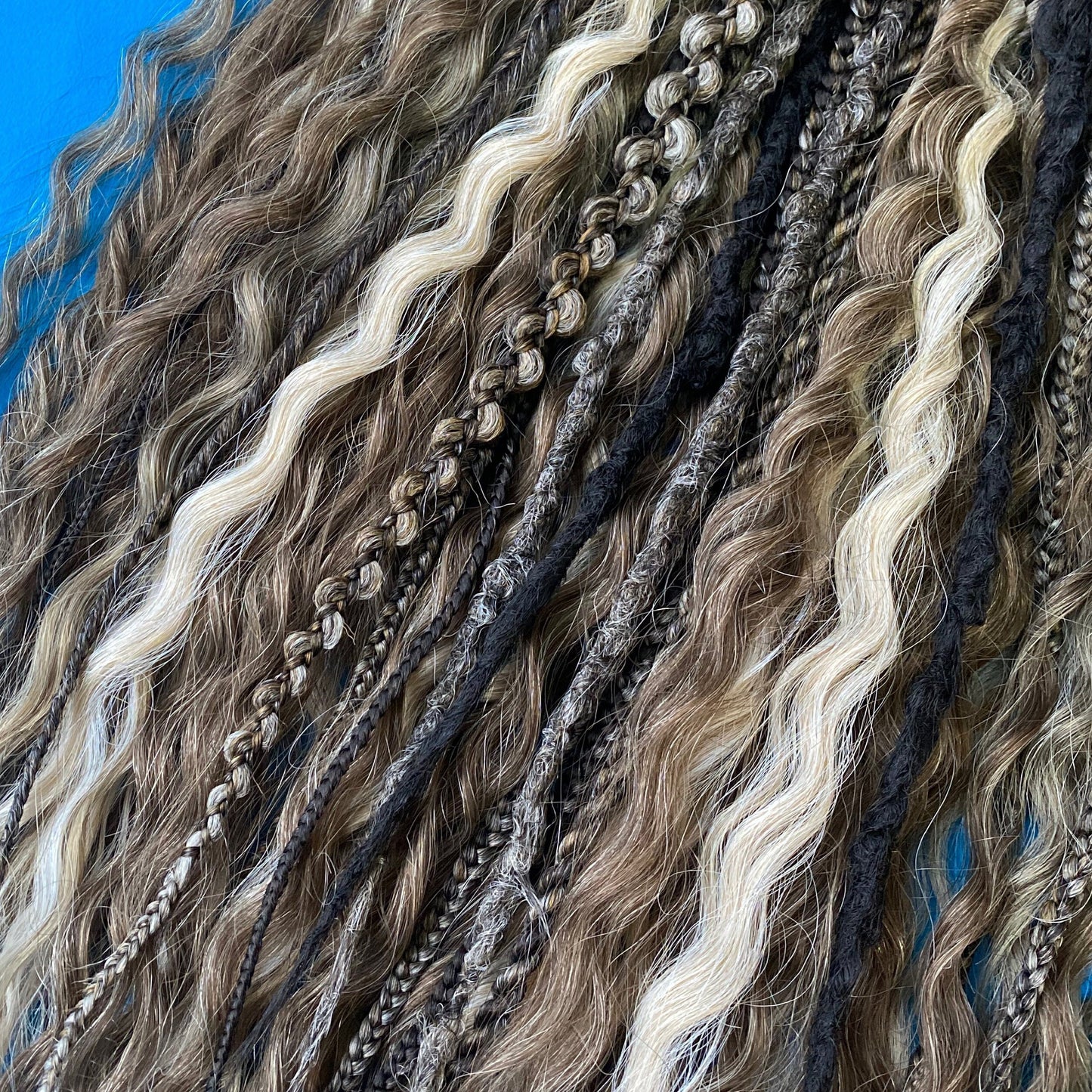 Curly Synthetic Dreadlocks Mix with Braids